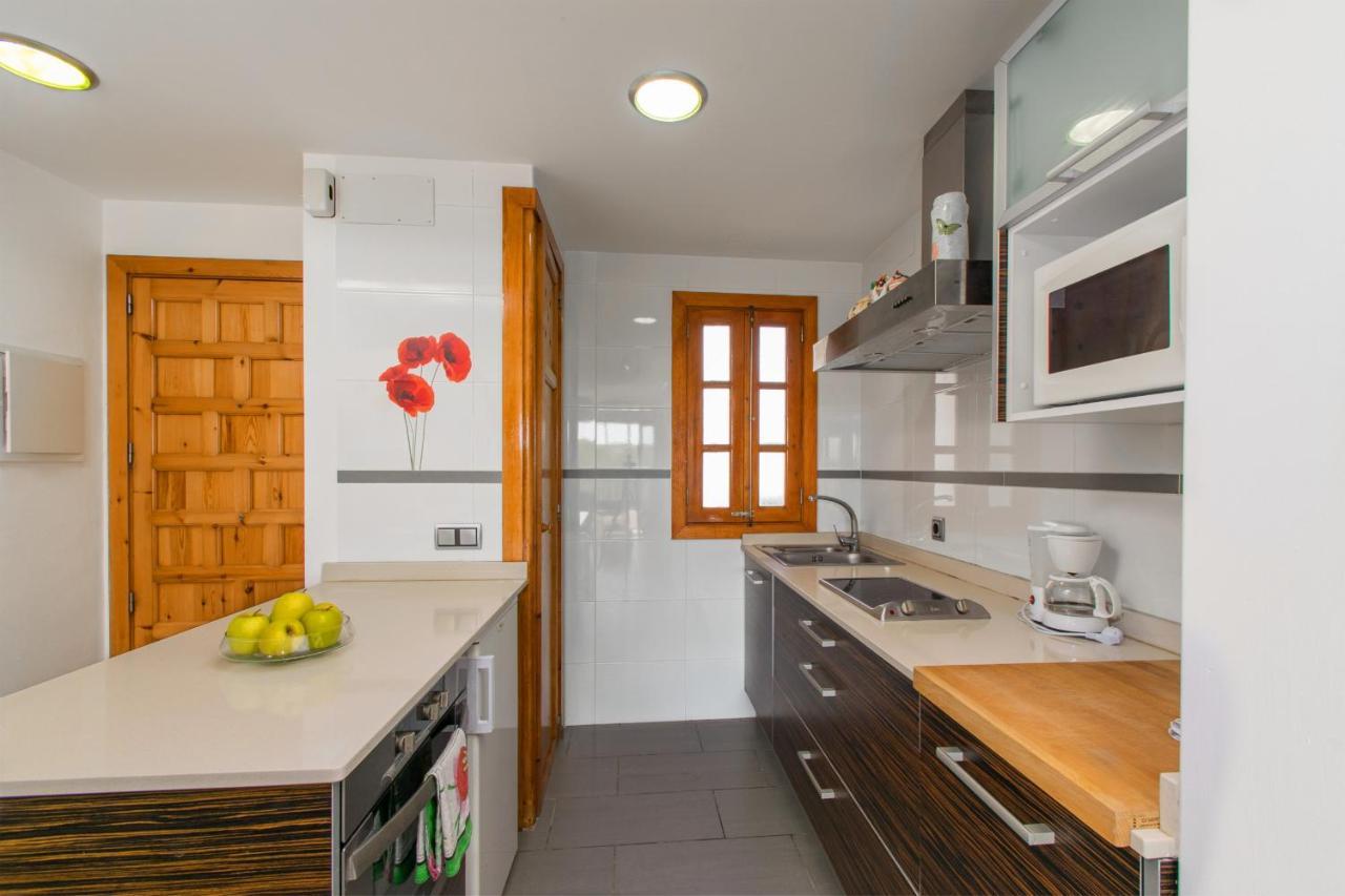 Apartamentos Carabela Beach Alcudia By Mallorca Villa Selection 外观 照片